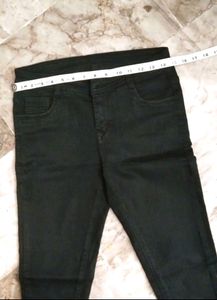 Jet Black Cotton Denim Jeans For Girls 👖