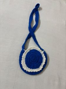 🆕Hand made Crocheted Sling Bag(White &amp; Blue)