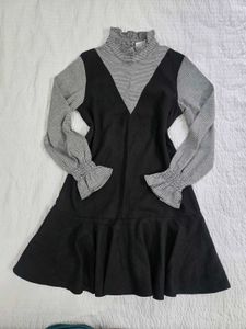 Chic Black &amp; White Mini Dress