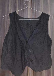 Chic Black Lace Vest Top