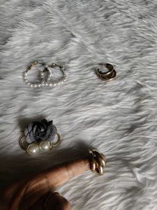 Assorted 3 pairs of  Earrings