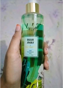 Ital Veloce Blue Skies Fine Fragrance Body Mist, Spray for Women 210ml New