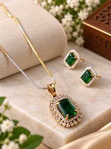 Elegant Emerald &amp; Diamond Necklace Set