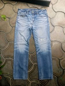 American Eagle Distressed Blue Jeans