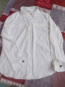 Chic White Long Sleeve Button-Up Top