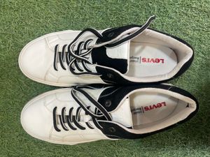 Stylish Black &amp; White Sneakers