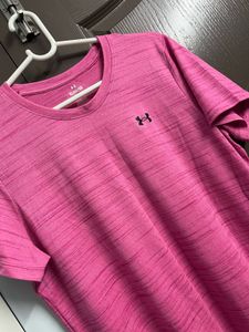Under Armour  T-Shirt