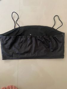 Sleek Black Spaghetti Strap Crop Top