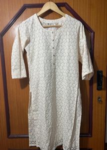 Elegant Chikankari Kurti