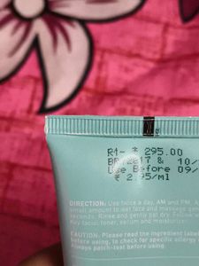 Dot &amp; Key Milky Foam Cleanser