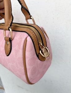 Coach Mini rowan Bag - Pink Signature