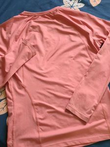 Snug fit vintage athleisure top
