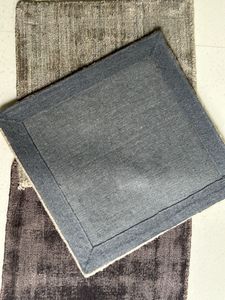 Viscose &amp; Wool Blend Floor Mats- 1 Pc