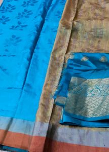 Beautiful Blue Saree with Floral Print