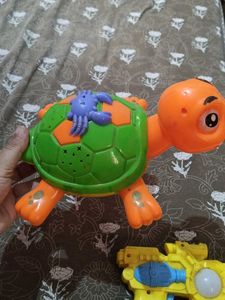 Toy Turtle and Blaster Gun Set