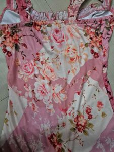 Floral printed mini dress
