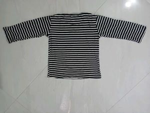 Black &amp; White Striped Long Sleeve Top