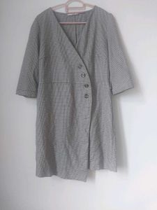 Chic V-Neck Wrap Dress