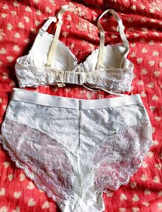 White Lace Bra &amp; Panty Set