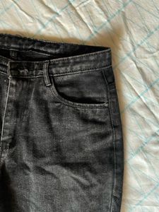 Black High-Waisted Straight Fit Jeans