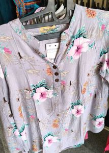 Beautiful Floral Print Kurta