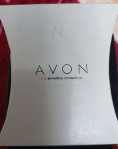 Avon Mirana Necklace &amp; Earrings Set With Chain