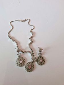Elegant Pink Stone Necklace &amp; Earring Set (Zeneme)