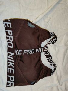 Nike Pro Sports Bra