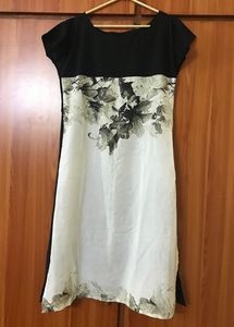 Black And White Kurti