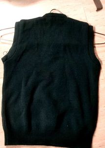 Men's Green V-Neck Sweater Vest