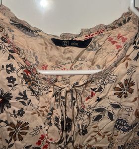 Bohemian Floral Print top