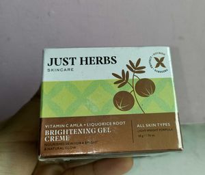 JUST HERBS Brightening Gel Creme 50g