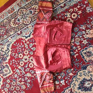 Beautifully Handwoven Silk Saree