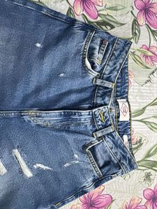 Trendy Ripped Wide-Leg Jeans