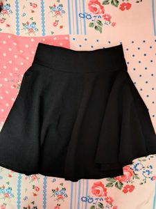 Black Skater Skirt
