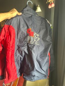 windcheater Men's Navy &amp; Red Color Block Jacket