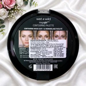 Two-Tone Face Powder Compact
