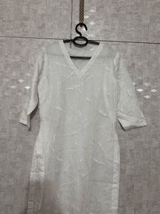 White V-Neck kurta
