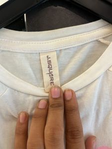 Classic White Cropped T-Shirt