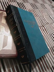 Charles Oliver Twist Hardcover Book