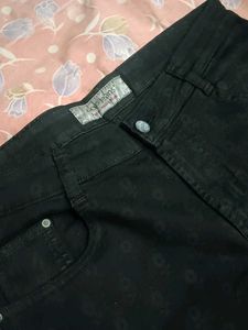 Black Printed Skinny Jeans