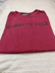Kenneth Cole T-Shirt