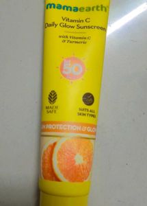 Mamaearth Vitamin C Daily Glow Sunscreen