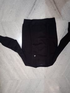 Sweat Shirt