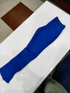 Its ankle Length Trousers