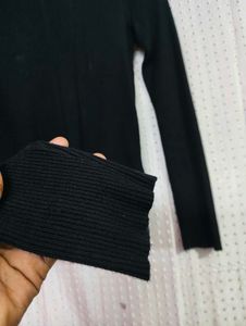 Black Knit Turtleneck Top
