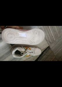 White &amp; Green Casual Sneakers