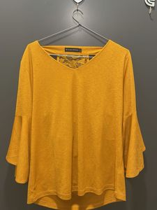 last price Global Republic Mustard Top