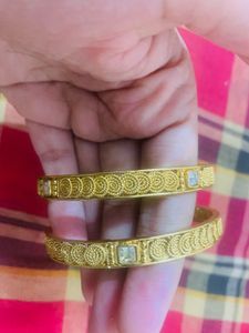 Elegant Gold Tone Bangles with Stone Accents