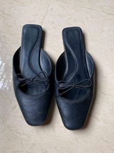 ZARA Black Ballet Flats